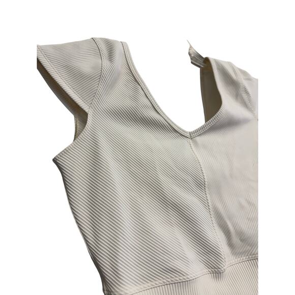 Lululemon White Ready To Rise Ribbed Cap Sleeve Top Sz 6 GS - Picture 4 of 6